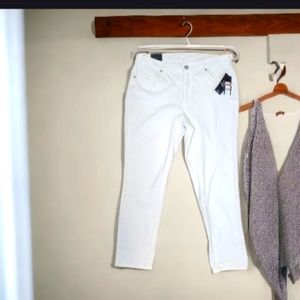 White Skinny  Pants⭐️